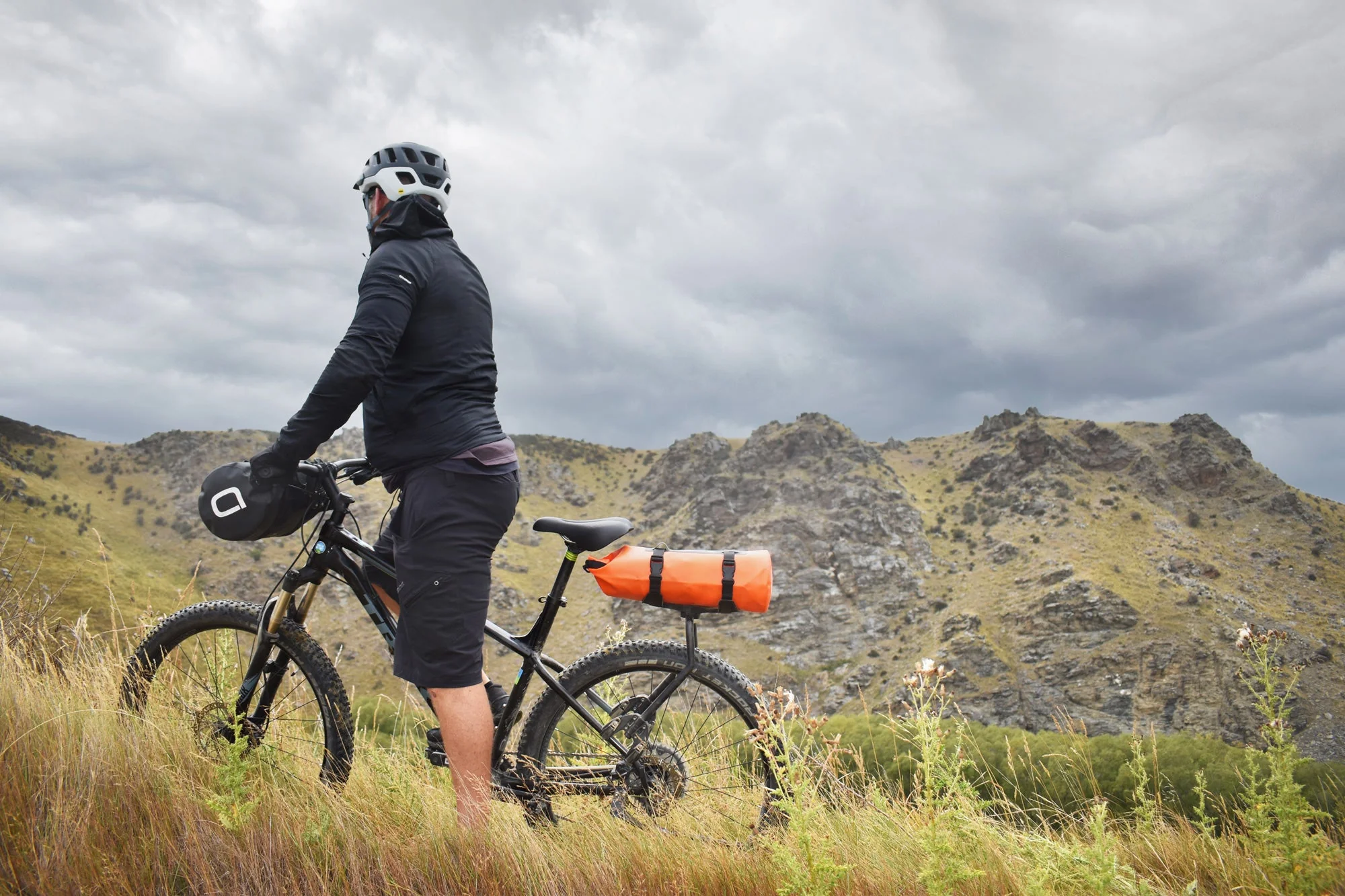 Spider Rear Rack & 8L Dry Bag Combo - Image 2
